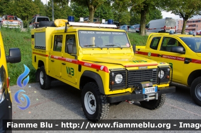 Land Rover Defender 130
VAB Fiesole (FI)
Protezione Civile
Parole chiave: Land_Rover Defender_130