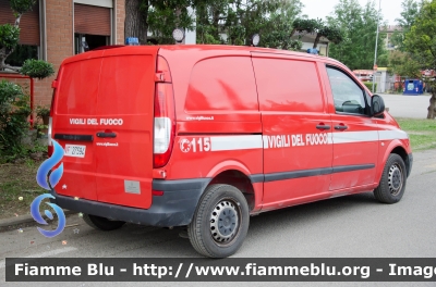 Mercedes-Benz Vito II serie
Vigili del Fuoco
Comando Provinciale di Firenze
VF 27594
Parole chiave: Mercedes_Benz Vito_IIserie VF27594