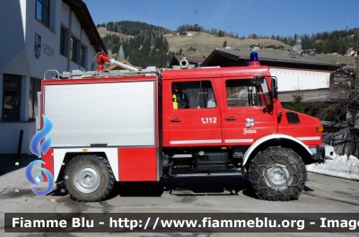 Mercedes-Benz Unimog 1300L
Vigili del Fuoco
Unione Distrettuale di Bolzano
Corpo Volontario di Selva Gardena (BZ)
Freiwillige Feuerwehr Wolkenstein
Allestito Rosenbauer
VF 0GD BZ
Parole chiave: Mercedes_Benz Unimog_1300L VF0GDBZ