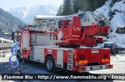 Iveco 160E30 II serie
Vigili del Fuoco
Unione Distrettuale di Bolzano
Corpo Volontario di Selva Gardena (BZ)
Freiwillige Feuerwehr Wolkenstein
Allestito Magirus
VF FW30F
Parole chiave: Iveco 160E30_IIserie VFFW30F