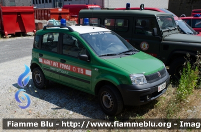 Fiat Nuova Panda 4x4 I serie
Vigili del Fuoco
Comando Provinciale di La Spezia
Ex Corpo Forestale dello Stato
VF 29030
Parole chiave: Fiat Nuova_Panda_4x4_Iserie VF29030