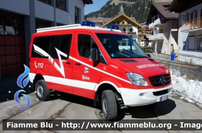 Mercedes-Benz Sprinter 4x4 III serie
Vigili del Fuoco
Unione Distrettuale di Bolzano
Corpo Volontario di Selva Gardena (BZ)
Freiwillige Feuerwehr Wolkenstein
Allestito Ziegler
VF FW38E
Parole chiave: Mercedes_Benz Sprinter_4x4_IIIserie VFFW38E