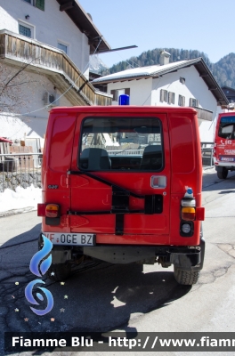 Jeep CJ-7
Vigili del Fuoco
Unione Distrettuale di Bolzano
Corpo Volontario di Selva Gardena (BZ)
Freiwillige Feuerwehr Wolkenstein
VF 0GE BZ
Parole chiave: Jeep_CJ7 VF0GEBZ