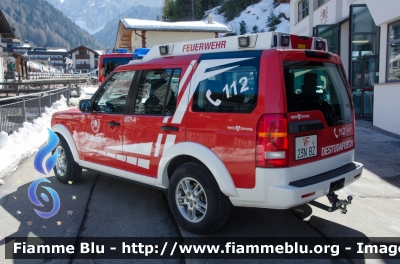 Land Rover Discovery 3
Vigili del Fuoco
Unione Distrettuale di Bolzano
Corpo Volontario di Selva Gardena (BZ)
Freiwillige Feuerwehr Wolkenstein
Allestito Mobitec Fahrzeugbau
VF 23N BZ
Parole chiave: Land_Rover Discovery_3 VF23NBZ