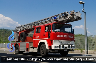 Iveco Magirus-Deutz 256D14
Vigili del Fuoco
Comando Provinciale di Savona
Distaccamento Permanente di Albenga
AutoScala allestimento Iveco-Magirus
Ricondizionata Fortini
VF 26578
Parole chiave: Iveco Magirus_Deutz_256D14 VF26578