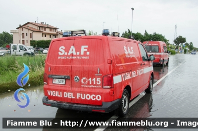 Volkswagen Transporter T6 Restyle
Vigili del Fuoco
Comando Provinciale di Cremona
Nucleo Speleo Alpino Fluviale
VF 32093
Parole chiave: Volkswagen Transporter_T6 restyle VF32093 Alluvione_Emilia