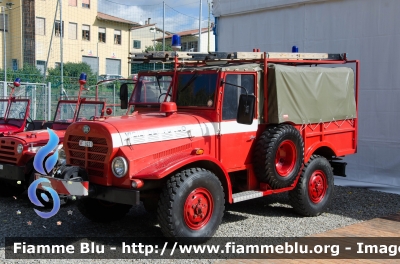 OM 52D 4x4
Vigili del Fuoco
Comando Provinciale di Arezzo
VF 9221
Parole chiave: OM 52D_4x4 VF9221