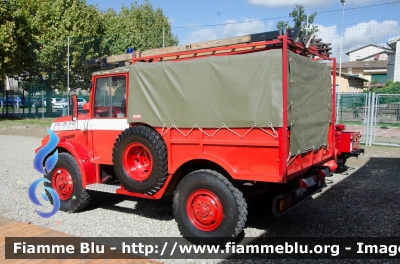 OM 52D 4x4
Vigili del Fuoco
Comando Provinciale di Arezzo
VF 9221
Parole chiave: OM 52D_4x4 VF9221