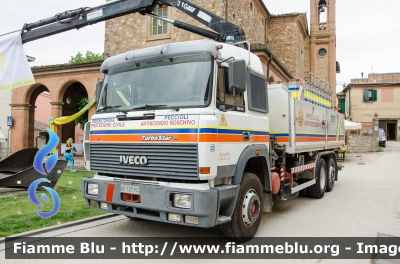 Iveco Turbostar 190-36
Misericordia Peccioli (PI)
Antincendio Boschivo - Protezione Civile
Allestito Nepi Allestimenti
Parole chiave: Iveco Turbostar_190_36