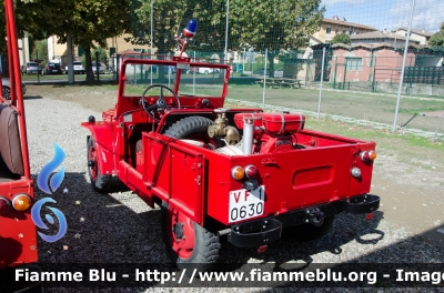 Fiat Campagnola I serie
Vigili del Fuoco
Comando Provinciale di Arezzo
VF 10630
Parole chiave: Fiat Campagnola_Iserie VF10630