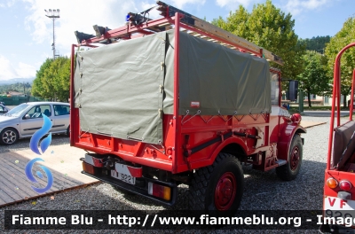 OM 52D 4x4
Vigili del Fuoco
Comando Provinciale di Arezzo
VF 9221
Parole chiave: OM 52D_4x4 VF9221