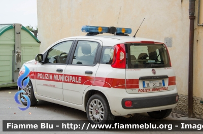 Fiat Nuova Panda II serie
Polizia Municipale Peccioli (PI)
Allestita Ciabilli
POLIZIA LOCALE YA 492 AM
Parole chiave: Fiat Nuova_Panda_IIserie POLIZIALOCALE_YA492AM