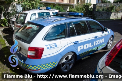 Skoda Octavia Wagon V serie
Polizia di Stato
Polizia Stradale
Allestimento Focaccia
Decorazione Grafica Artlantis
POLIZIA M5310
Parole chiave: Skoda Octavia_Wagon_Vserie POLIZIA_M5310