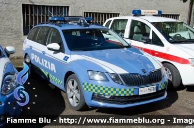 Skoda Octavia Wagon V serie
Polizia di Stato
Polizia Stradale
Allestimento Focaccia
Decorazione Grafica Artlantis
POLIZIA M5310
Parole chiave: Skoda Octavia_Wagon_Vserie POLIZIA_M5310