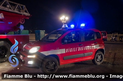 Fiat Nuova Panda 4x4 II serie
Vigili del Fuoco
Comando Provinciale di Firenze
VF 30484
Parole chiave: Fiat Nuova_Panda_4x4_IIserie VF30484