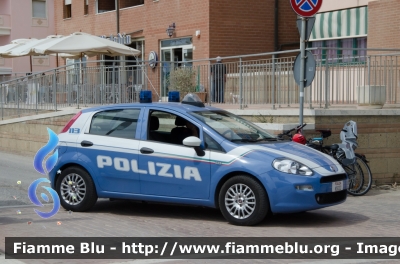 Fiat Punto VI serie
Polizia di Stato
Allestimento Nuova Carrozzeria Torinese
Decorazione grafica Artlantis
POLIZIA N5032
Parole chiave: Fiat Punto_VIserie POLIZIA_N5032