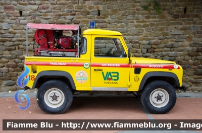 Land Rover Defender 90
118 - VAB Vinci (FI)
Antincendio Boschivo - Protezione Civile
Parole chiave: Land_Rover Defender_90