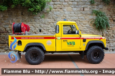 Land Rover Defender 110
222 - VAB Vinci (FI)
Antincendio Boschivo - Protezione Civile
Parole chiave: Land_Rover Defender_110