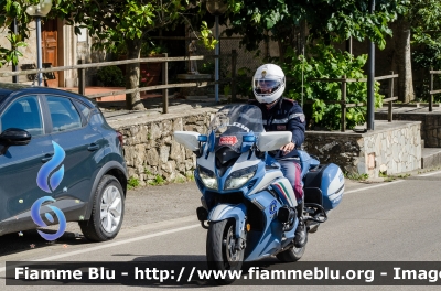 Yamaha FJR 1300 II serie
Polizia di Stato
Polizia Stradale
Allestimento Elevox
POLIZIA G3082
In scorta alla Mille Miglia 2024
Parole chiave: Yamaha FJR_1300_IIserie POLIZIA_G3082