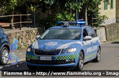 Skoda Octavia Wagon V serie
Polizia di Stato
Polizia Stradale
Allestimento Focaccia
POLIZIA M5235
Auto 7
Scorta 1000 Miglia 2024
Parole chiave: Skoda Octavia_Wagon_Vserie POLIZIA_M5235