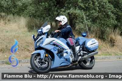 Yamaha FJR 1300 II serie
Polizia di Stato
Polizia Stradale
Allestimento Elevox
POLIZIA G3088
In scorta alla Mille Miglia 2021
Parole chiave: Yamaha FJR_1300_IIserie POLIZIAG3088