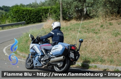 Yamaha FJR 1300 II serie
Polizia di Stato
Polizia Stradale
Allestimento Elevox
POLIZIA G3084
In scorta alla Mille Miglia 2021
Parole chiave: Yamaha FJR_1300_IIserie POLIZIAG3084