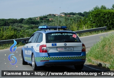 Skoda Octavia Wagon V serie
Polizia di Stato
Polizia Stradale
Allestimento Focaccia
Decorazione Grafica Artlantis
POLIZIA M5204
In scorta alla Mille Miglia 2021
Parole chiave: Skoda Octavia_Wagon_Vserie POLIZIAM5204