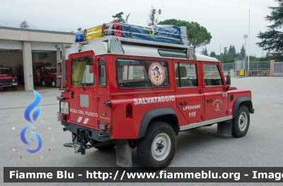 Land Rover Defender 110
Vigili del Fuoco
Unione Distrettuale Alto Garda e Ledro
Corpo Volontario di Riva del Garda (TN)
Ex Corpo di Nago Torbole
Soccorso Salvamento Acquatico
VF H45 TN
Parole chiave: Land_Rover Defender_110 VFH45TN