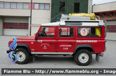 Land Rover Defender 110
Vigili del Fuoco
Unione Distrettuale Alto Garda e Ledro
Corpo Volontario di Riva del Garda (TN)
Ex Corpo di Nago Torbole
Soccorso Salvamento Acquatico
VF H45 TN
Parole chiave: Land_Rover Defender_110 VFH45TN