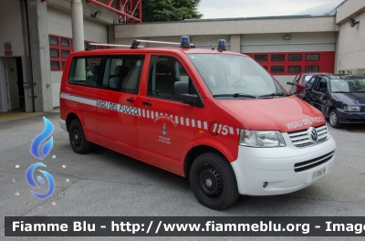 Volkswagen Transporter T5
Vigili del Fuoco
Unione Distrettuale Alto Garda e Ledro
Corpo Volontario di Riva del Garda (TN)
VF D86 TN
Parole chiave: Volkswagen Transporter_T5 VFD86TN