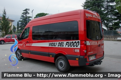 Volkswagen Crafter I serie restyle
Vigili del Fuoco
Unione Distrettuale Alto Garda e Ledro
Corpo Volontario di Riva del Garda (TN)
VF L11 TN
Parole chiave: Volkswagen Crafter_Iserie restyle VFL11TN