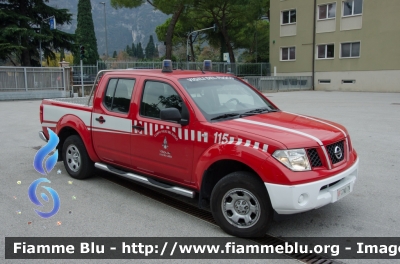 Nissan Navara III serie
Vigili del Fuoco
Distretto di Riva del Garda
Corpo Volontario di Riva del Garda (TN)
VF 7A0 TN
Parole chiave: Nissan Navara_IIIserie VF7A0TN