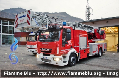 Iveco EuroCargo 160E30 III serie
Vigili del Fuoco
Unione Distrettuale Valle Isarco (BZ)
Bezirksverband Eisacktal
Veicolo ospitato dal corpo di Chiusa
Autoscala M32L-AT da 32 metri articolata allestimento Magirus
VF FW 38B
Parole chiave: Iveco EuroCargo_160E30_IIIserie VFFW38B