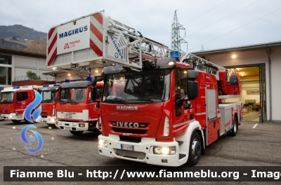 Iveco EuroCargo 160E30 III serie
Vigili del Fuoco
Unione Distrettuale Valle Isarco (BZ)
Bezirksverband Eisacktal
Veicolo ospitato dal corpo di Chiusa
Autoscala M32L-AT da 32 metri articolata allestimento Magirus
VF FW 38B
Parole chiave: Iveco EuroCargo_160E30_IIIserie VFFW38B