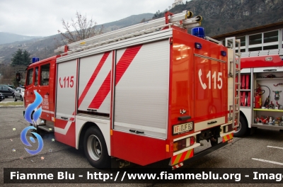 Mercedes-Benz 1320
Vigili del Fuoco
Unione Distrettuale Valle Isarco
Corpo Volontario di Chiusa
Freiwillige Feuerwehr Klausen
Allestito Lohr
VF 0JF BZ
Parole chiave: Mercedes_Benz 1320 Vigili_del_Fuoco_Chiusa VF0JFBZ