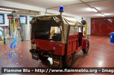 Fiat Campagnola I serie
Vigili del Fuoco 
Unione Distrettuale Alta Val Pusteria
Corpo Volontario di Dobbiaco
Freiwillige Feuerwehr Toblach 
VF 1NC BZ
Parole chiave: Fiat Campagnola_Iserie VF1NCBZ