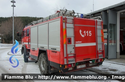 Iveco 175-24
Vigili del Fuoco
Unione Distrettuale Bassa Val Pusteria
Corpo Volontario di Stegona (BZ)
Freiwillige Feuerwehr Stegen
Allestito Baribbi
VF 0DV BZ
Parole chiave: Iveco 175_24 Vigili_del_Fuoco Corpo_Volontario_Stegona VF0DVBZ