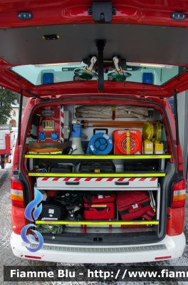 Volkswagen Transporter T5 
Vigili del Fuoco
Unione Distrettuale Bassa Val Pusteria
Corpo Volontario di Stegona 
Freiwillige Feuerwehr Stegen
Allestimento Brandschutz
VF FW 31V
Parole chiave: Volkswagen Transporter_T5 VFFW31V