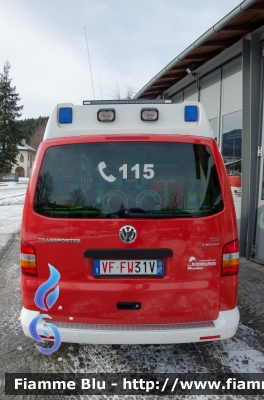 Volkswagen Transporter T5 
Vigili del Fuoco
Unione Distrettuale Bassa Val Pusteria
Corpo Volontario di Stegona 
Freiwillige Feuerwehr Stegen
Allestimento Brandschutz
VF FW 31V
Parole chiave: Volkswagen Transporter_T5 Restyle Vigili_del_Fuoco_Stegona VFFW39N