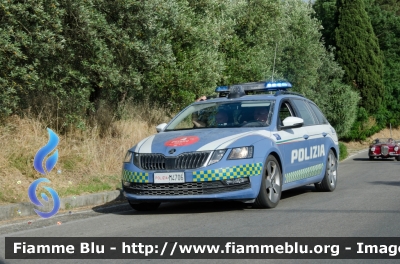 Skoda Octavia Wagon V serie
Polizia di Stato
Polizia Stradale
Allestimento Focaccia
Decorazione Grafica Artlantis
POLIZIA M4706
In scorta alla Mille Miglia 2021
Parole chiave: Skoda Octavia_Wagon_Vserie POLIZIAM4706