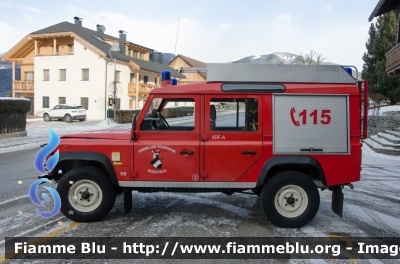 Land Rover Defender 110
Vigili del Fuoco
Unione Distrettuale Bassa Val Pusteria
Corpo Volontario di Riscone
Freiwillige Feuerwehr Reischach
Allestito Ziegler
VF 1JE BZ
Parole chiave: Land-Rover Defender_110 VF1JEBZ