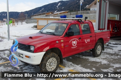 Mitsubishi L200 II serie
Vigili del Fuoco
Unione Distrettuale Bassa Val Pusteria
Corpo Volontario di Santo Stefano
Freiwillige Feuerwehr Stefansdorf
Allestito Kofler Fahrzeugbau
VF 0X9 BZ
Parole chiave: Mitsubishi L200_IIserie VF0X9BZ