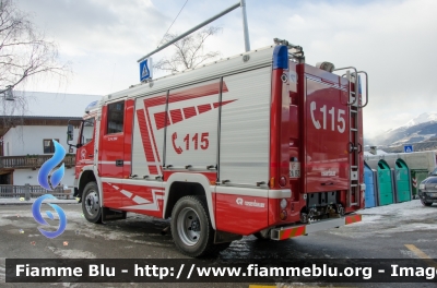 Mercedes-Benz Atego 1328 4x4 I serie
Vigili del Fuoco
Unione Distrettuale Bassa Val Pusteria
Corpo Volontario di Santo Stefano
Freiwillige Feuerwehr Stefansdorf
Allestito Rosenbauer
VF 22A BZ
Parole chiave: Mercedes-Benz Atego_1328_4x4_Iserie VF22ABZ