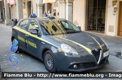 Alfa Romeo Nuova Giulietta restyle
Guardia di Finanza
Allestita NCT Nuova Carrozzeria Torinese
Decorazione Grafica Artlantis
GdiF 286 BN
Parole chiave: Alfa_Romeo Nuova_Giulietta restyle GdiF286BN