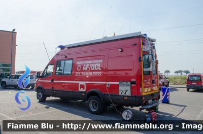 Iveco Daily III serie
Vigili del Fuoco
Comando Provinciale di Pisa
AutoFurgone/Unità di Crisi Locale 
allestimento Iveco-Magirus
VF 24207
Parole chiave: Iveco Daily_IIIserie VF24507