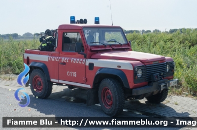 Land Rover Defender 90
Vigili del Fuoco
Comando Provinciale di Pisa
VF 21683
Parole chiave: Land_Rover Defender_90 VF21683