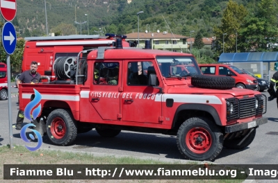 Land Rover Defender 130
Vigili del Fuoco
VF 19344
Parole chiave: Land_Rover Defender_130 VF19344