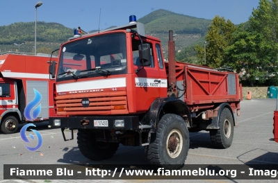 Man Meccanica F99 4x4
Vigili del Fuoco
Comando Provinciale di Bologna
VF 17455
Parole chiave: Man Meccanica_F99_4x4 VF17455