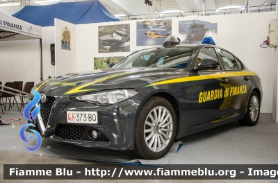 Alfa Romeo Nuova Giulia
Guardia di Finanza
Allestimento FCA
GdiF 373 BQ
Parole chiave: Alfa_Romeo Nuova_Giulia GdiF373BQ