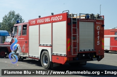 Iveco EuroFire 150E27 I serie
Vigili del Fuoco
Comando Provinciale di Pisa
Distaccamento Volontario di Pontedera
AutoPompaSerbatoio allestimento
Iveco-Magirus
VF 19013
Parole chiave: Iveco EuroFire_150E27_Iserie VF19013